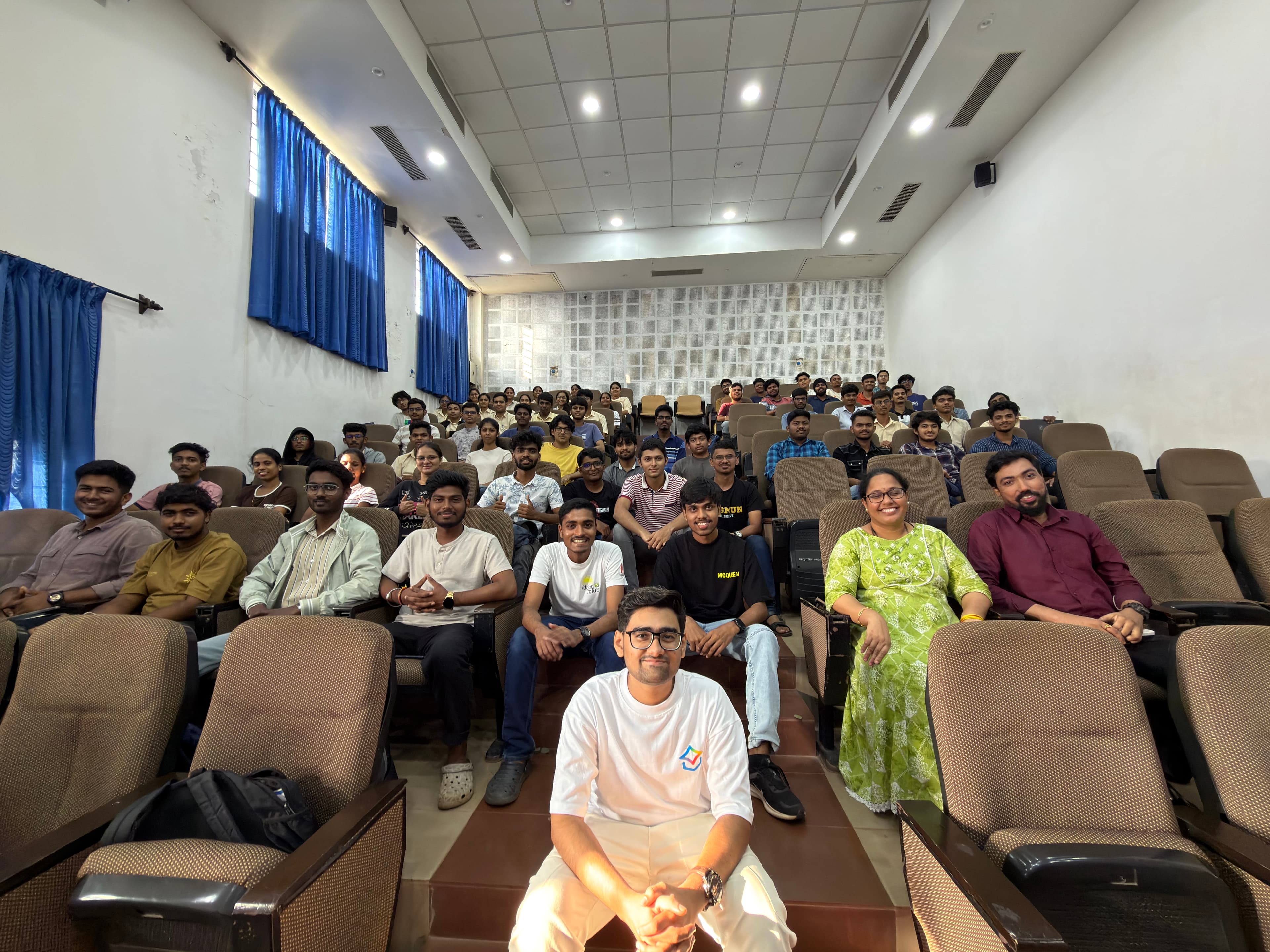 PixelForge : Prompt Engineering Competiton